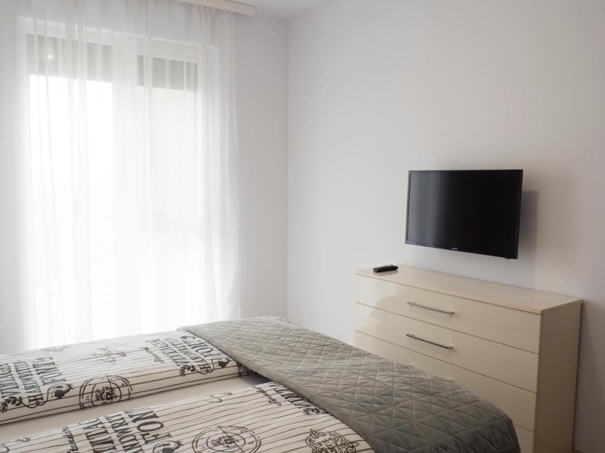 Armony Apartament ทิมิชัวรา ภายนอก รูปภาพ